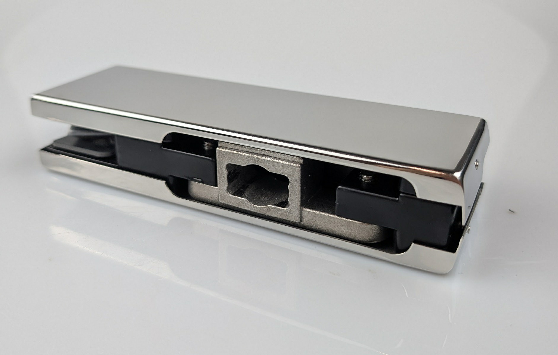 Stella Bottom Patch Fitting - Polished Stainless Steel